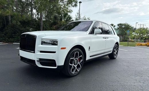2023 Rolls-Royce Cullinan Black Badge