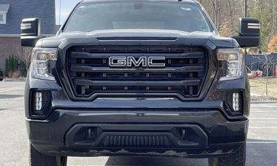 2020 GMC Sierra Elevation