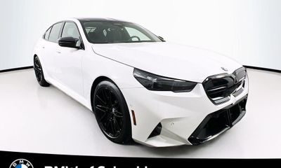 2026 BMW M5