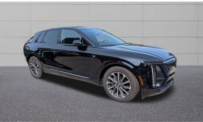 2025 Cadillac Lyriq