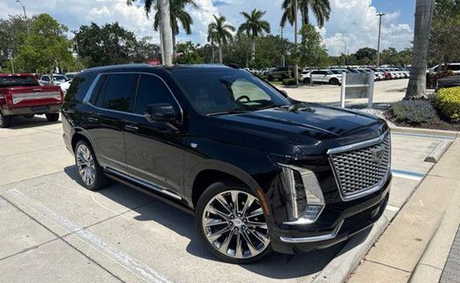 2026 Cadillac Escalade Platinum Luxury