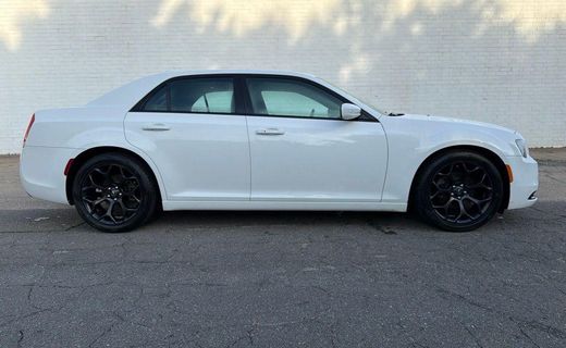 2019 Chrysler 300 300S