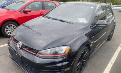2017 Volkswagen Golf GTI S Sport SE