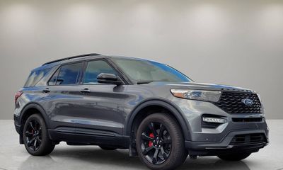 2023 Ford Explorer ST