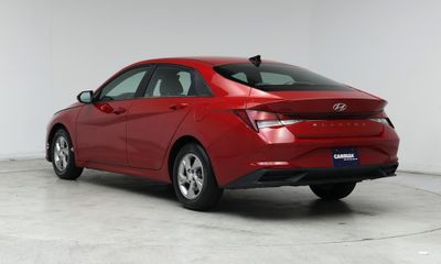 2021 Hyundai Elantra SE