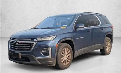 2023 Chevrolet Traverse LT