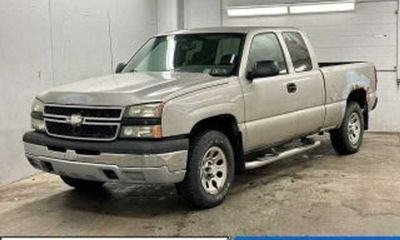 2007 Chevrolet Silverado LS