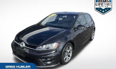 2017 Volkswagen Golf R Base