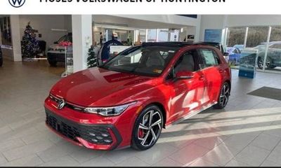 2026 Volkswagen Golf GTI SE