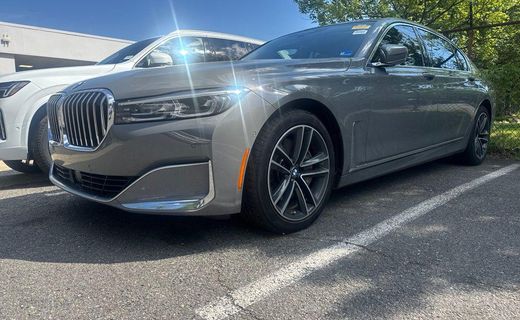 2020 BMW 750I