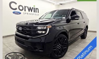 2027 Ford Expedition Active
