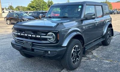 2022 Ford Bronco Base Big Bend