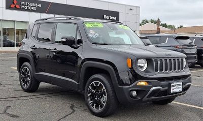 2023 Jeep Renegade Latitude Upland