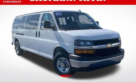 2024 Chevrolet Express LT EXT