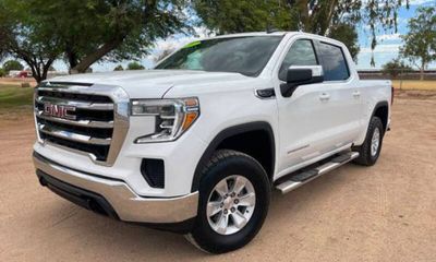 2022 GMC Sierra Limited SLE