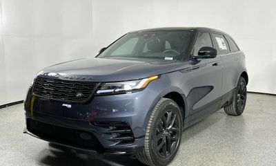 2026 Land Rover Range Velar P250 Dynamic SE