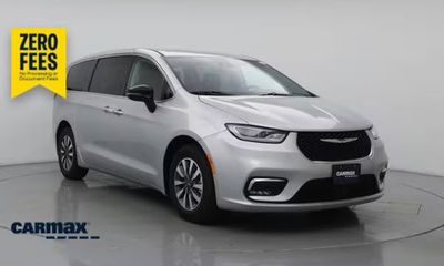 2024 Chrysler Pacifica Select