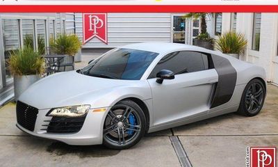 2010 Audi R8 42 Quattro Coupe