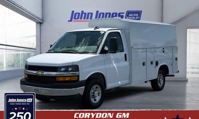 2026 Chevrolet Express 3500 Cutaway 139