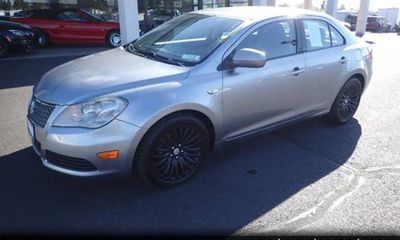2012 Suzuki Kizashi SE US Canada