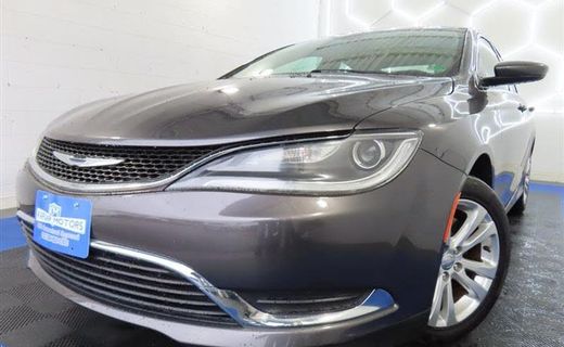 2017 Chrysler 200 Limited
