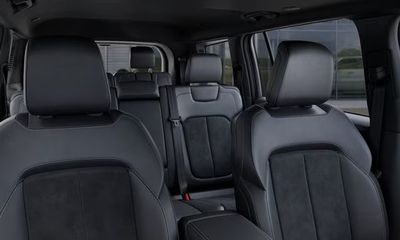 2026 Jeep Grand Cherokee L Base Laredo