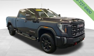 2024 GMC Sierra HD AT4