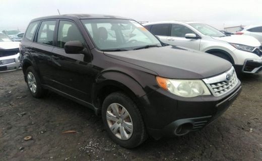 2013 Subaru Forester Base