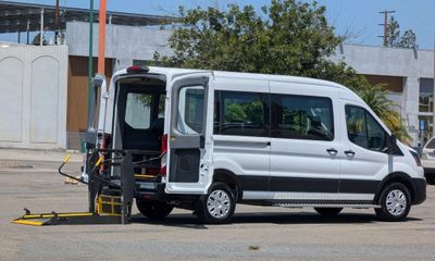 2023 Ford Transit 350 Medium Roof