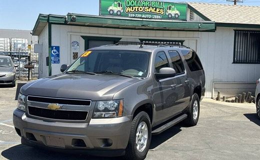 2013 Chevrolet Suburban LS