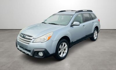 2013 Subaru Outback Premium M R