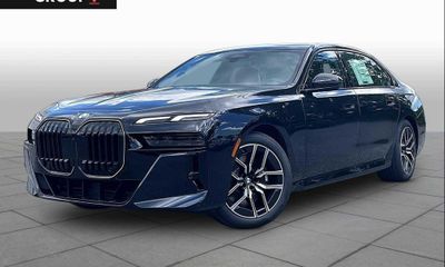 2026 BMW 740I xDrive