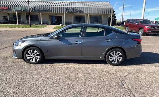 2024 Nissan Altima S