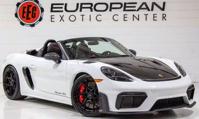 2024 Porsche 718 Spyder RS
