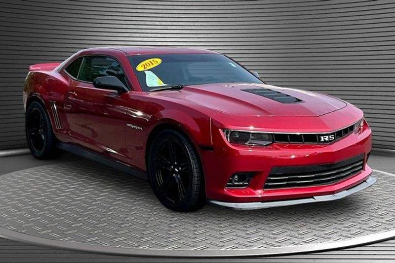 2015 Chevrolet Camaro — a typically priced live listing