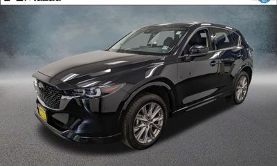 2024 Mazda CX-5 Premium Package