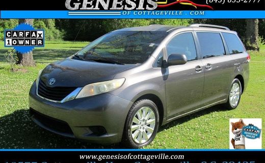 2012 Toyota Sienna LE