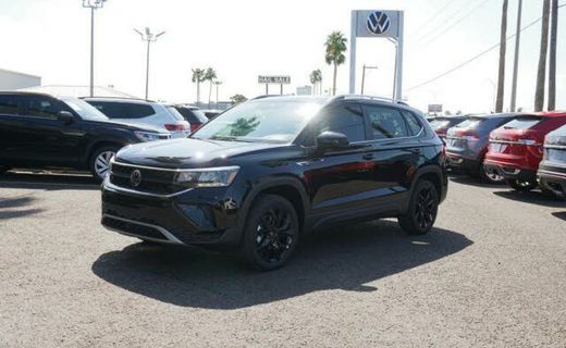 2023 Volkswagen Taos SE