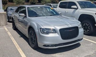2022 Chrysler 300 300S