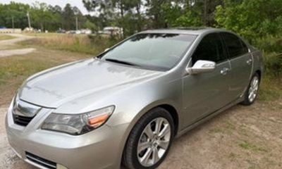 2010 Acura RL Tech