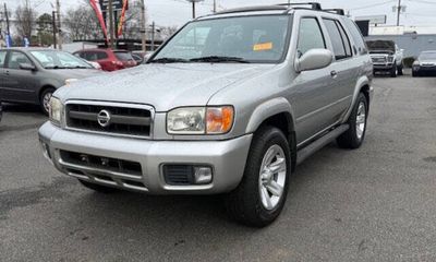 2002 Nissan Pathfinder LE