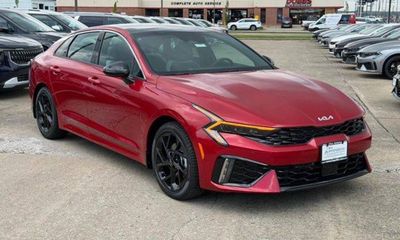 2026 Kia K5 GT Line