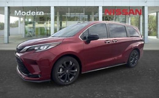 2024 Toyota Sienna XSE