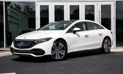 2022 Mercedes-Benz EQS-Class Sedan EQS