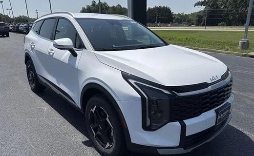 2026 Kia Sportage EX