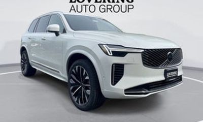 2026 Volvo XC90 Plus Bright
