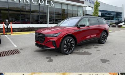 2026 Lincoln Nautilus Reserve