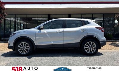 2021 Nissan Rogue Sport SV