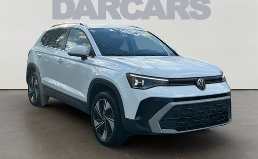 2025 Volkswagen Taos 4MOTION SE
