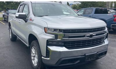 2020 Chevrolet Silverado LT